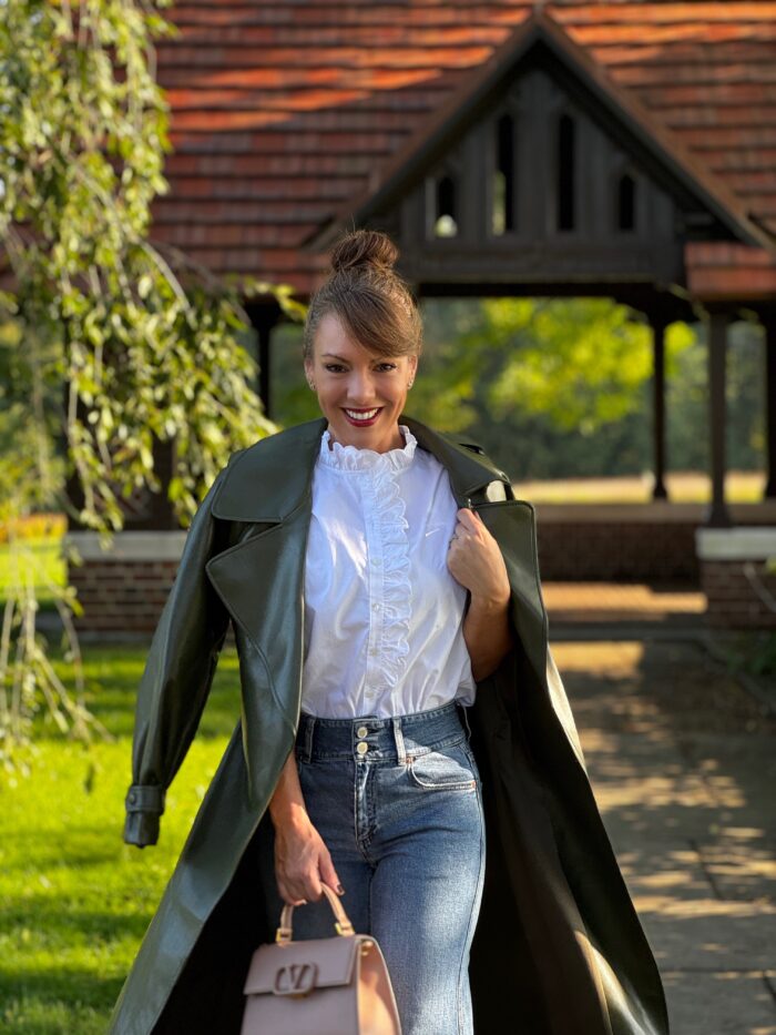 Trenchcoat season....